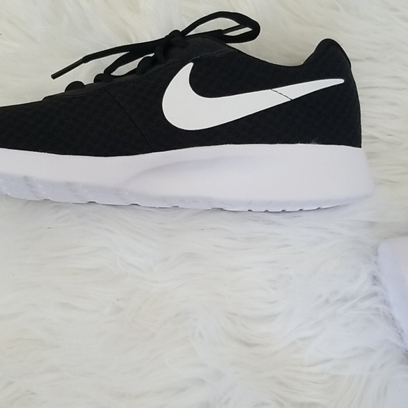 Custom Bling Pink Cheetah Print Nike - Picture 5 of 9